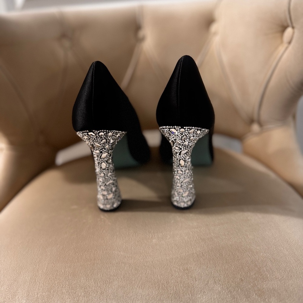 Betsey Johnson BRAND NEW Corie Black Satin Pumps with Rhinestone-Encrusted Heels